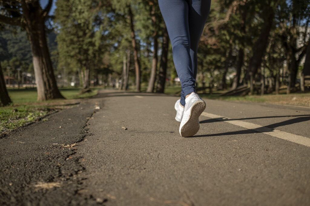 10 rutinas de entrenamiento al aire libre para principiantes